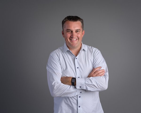 Kyle Vena, Co-Founder of VeloVisa