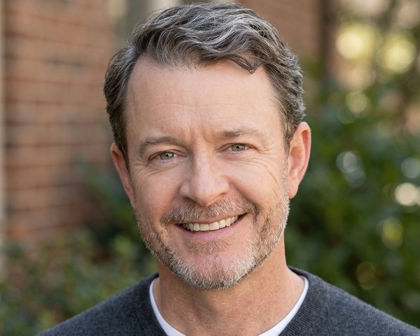Stuart Ludlow, Co-Founder of VeloVisa